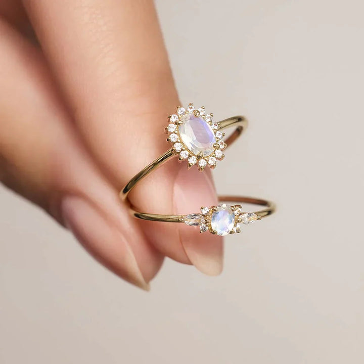 Moonstone Muse Ring | Gold 14k