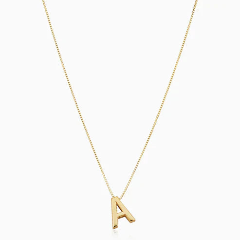 Love letter initial necklace | Gold 18k