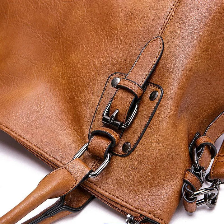 Elegant Leather Shoulder Bag